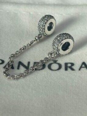 Pandora Sparkling Pav�� Safety Chain Charm